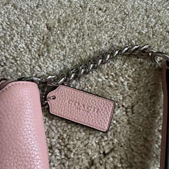 Coach 53083 blush pink pebble leather crosstown crossbody - Picture 6 of 13